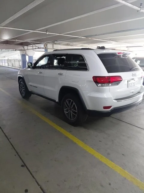 Used 2021 White Jeep Limited image 3