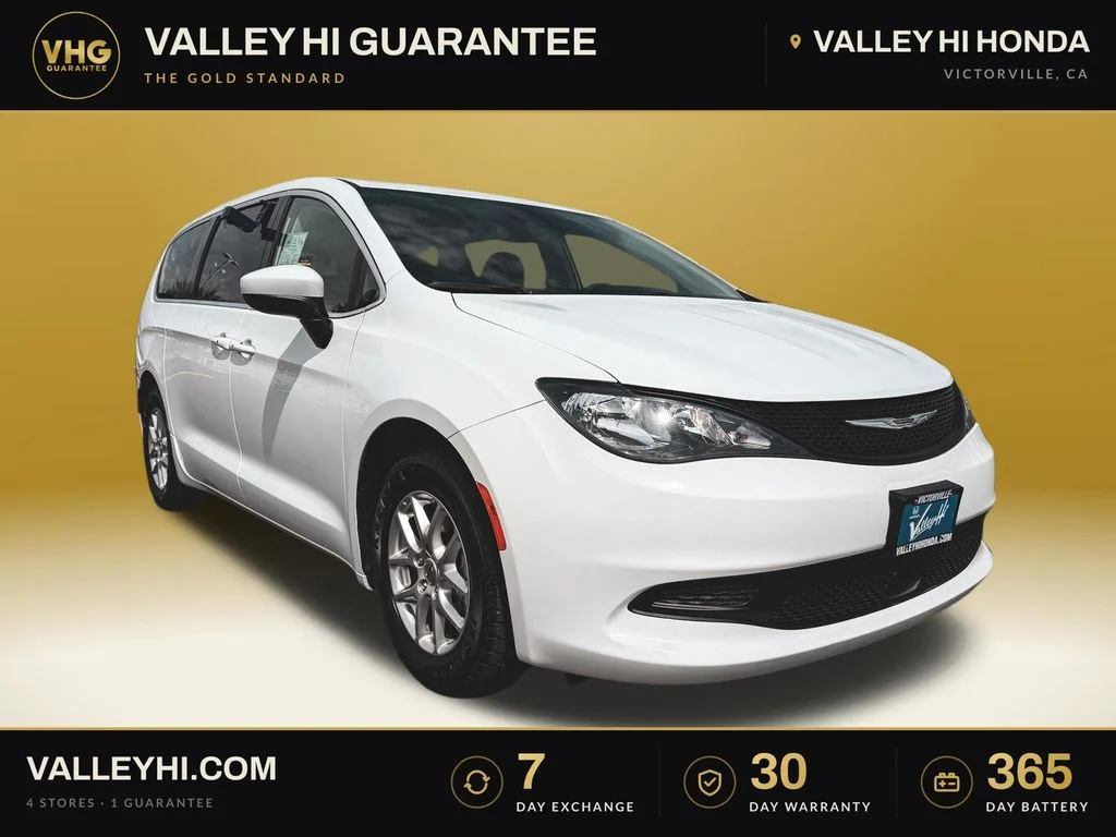 2023 Chrysler Voyager
