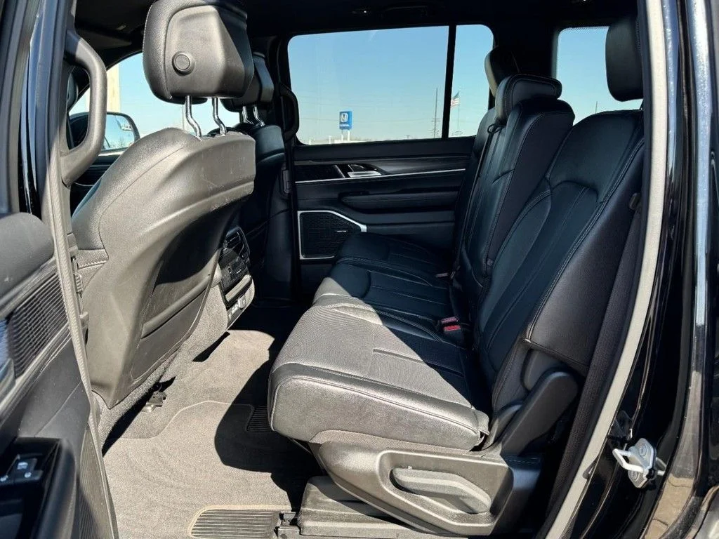 Used 2024 Black Jeep Series II image 6