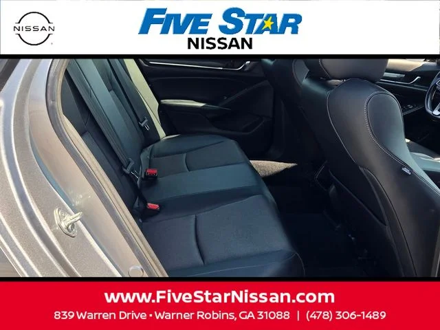 Used 2022  Honda Sport image 16