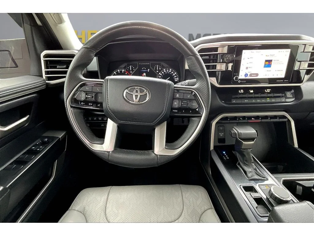 Used 2023 Ice Cap Toyota SR5 image 5