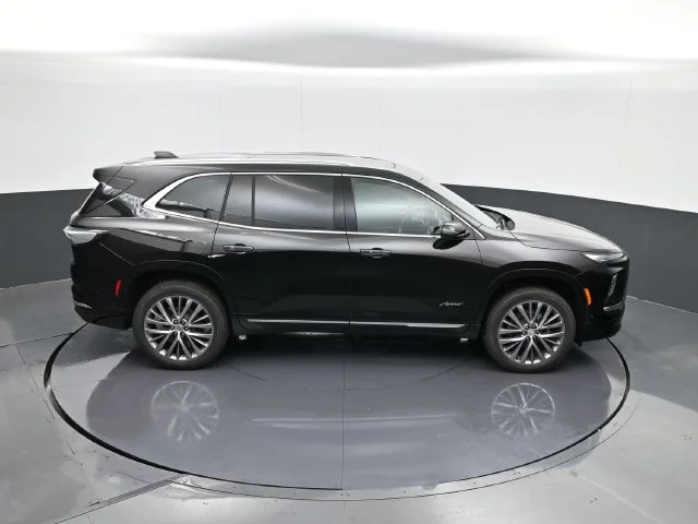 Used 2026 Black Buick Avenir image 17