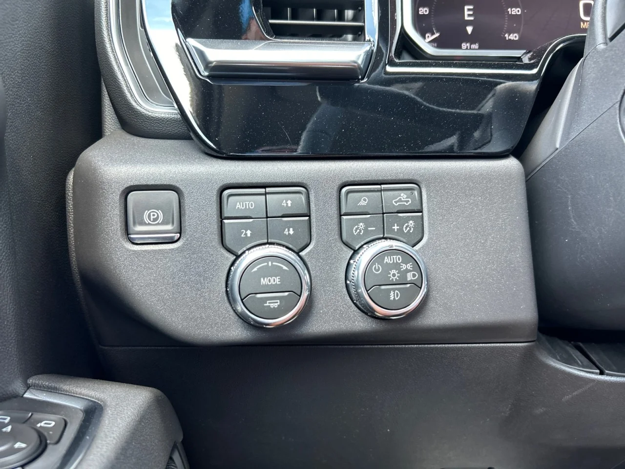 New 2026 Onyx Black GMC SLT image 15