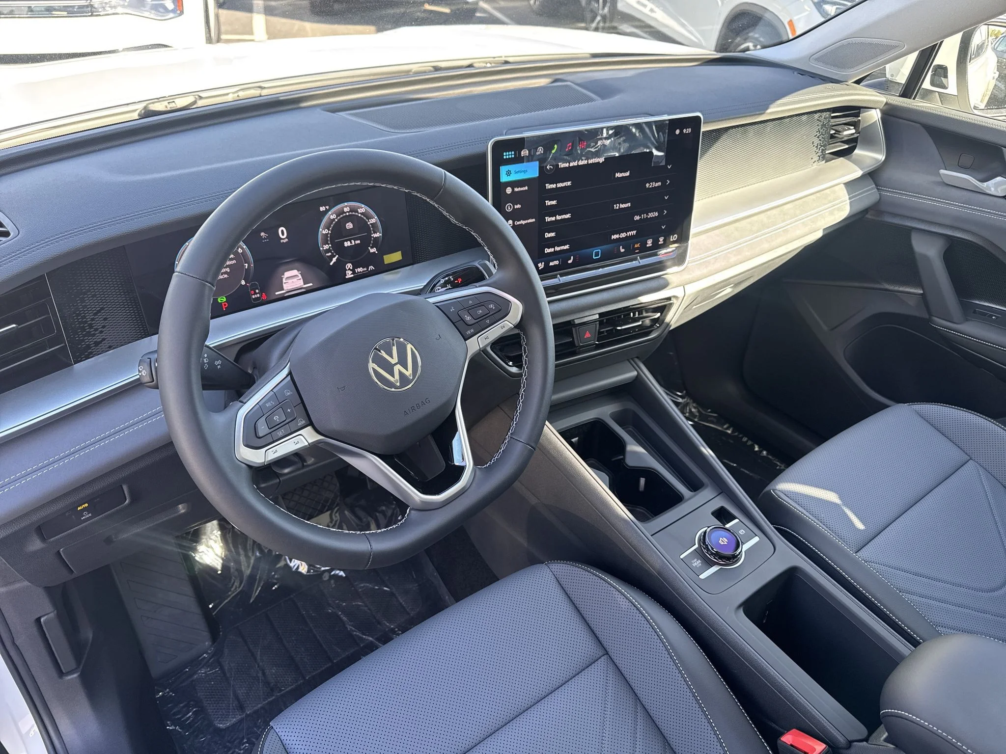 New 2026 Pure White Volkswagen SE image 16