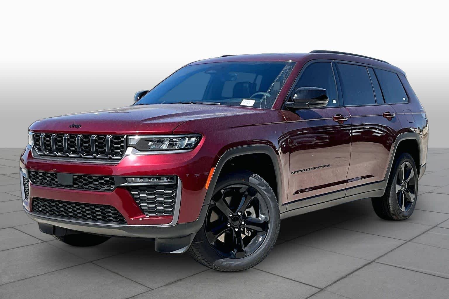 New 2026 Velvet Red Pearl-Coat Exterior Paint Jeep Limited image 2