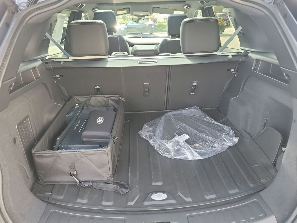 2025 Land Rover Discovery Sport Dynamic SE - Photo 11