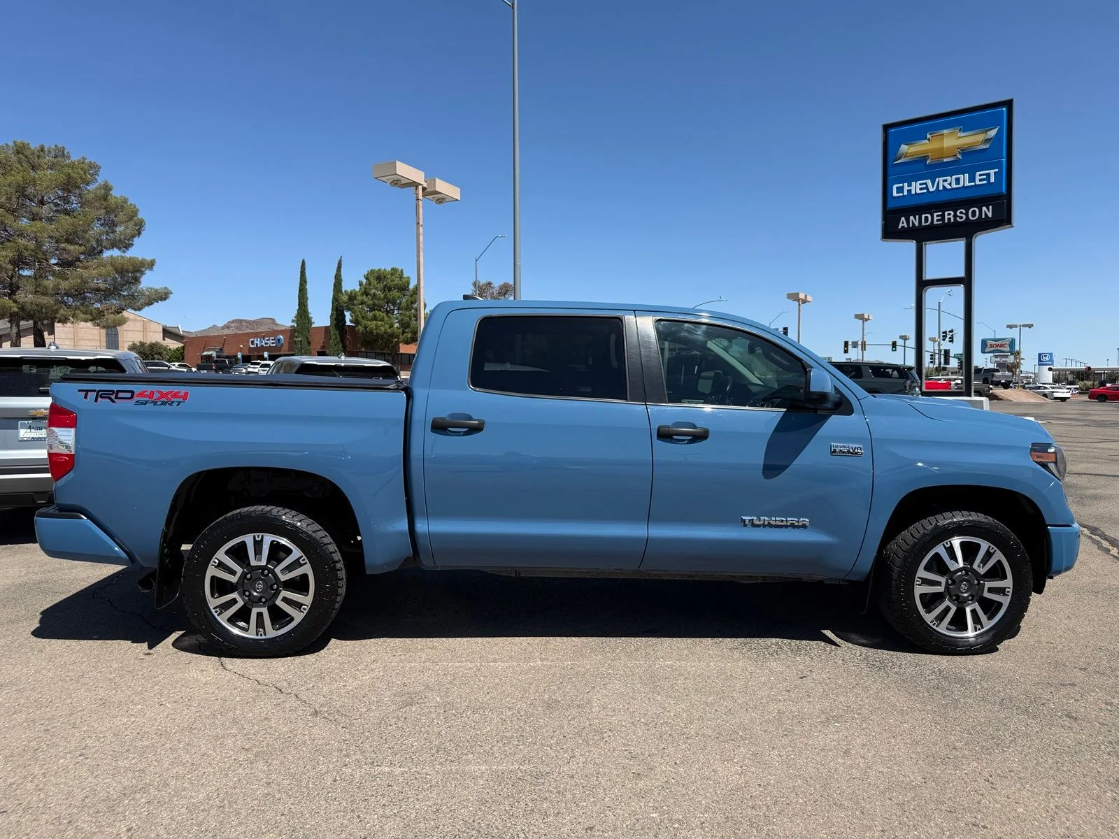 2021 Toyota Tundra SR5 - Photo 4