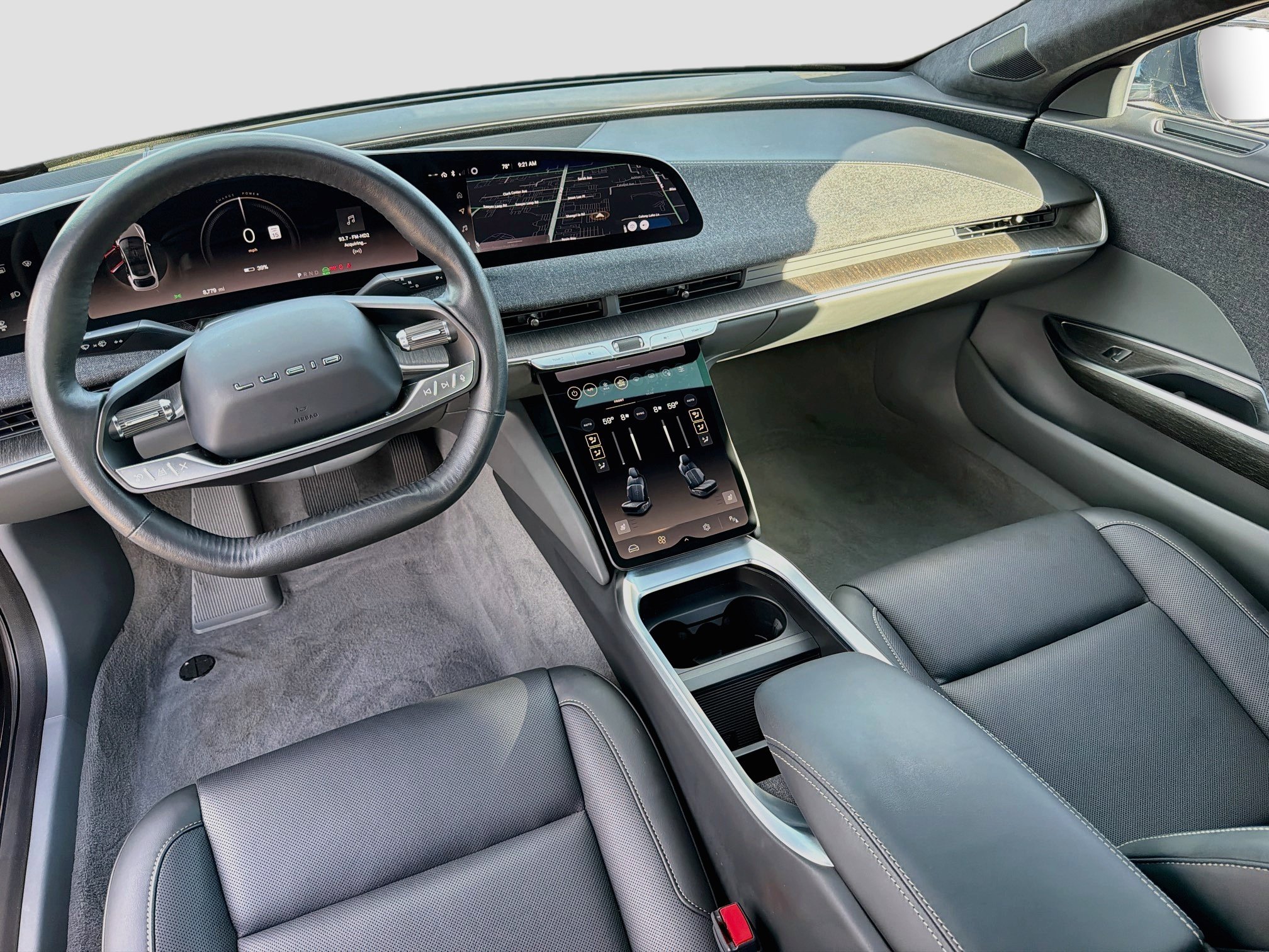 Used 2024 Quantum Gray Metallic Lucid Touring image 16