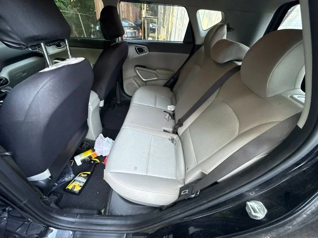 Used 2022 Black Kia LX image 11