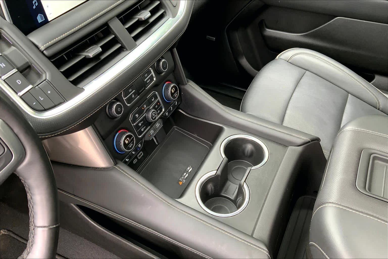 Used 2024 Dark Ash Metallic Chevrolet Premier image 17
