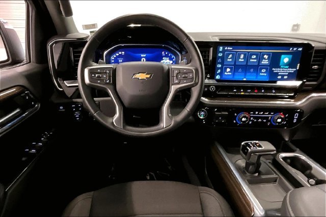 Used 2024 Dark Ash Metallic Chevrolet LT image 6