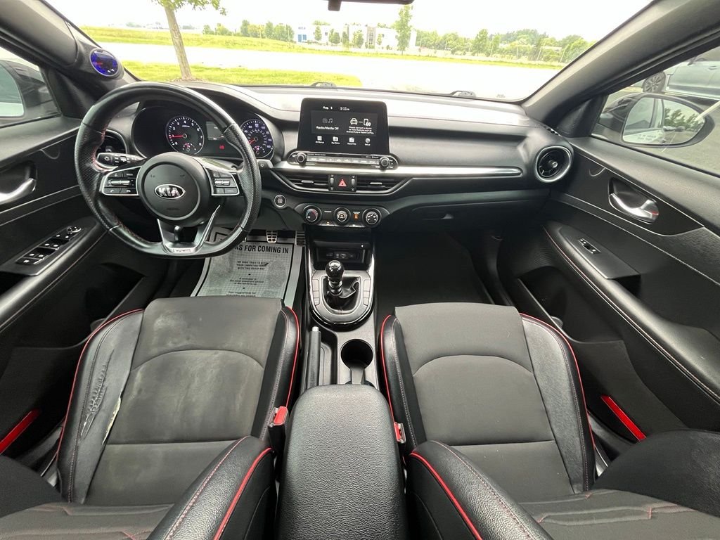 Used 2021 White Kia GT image 13