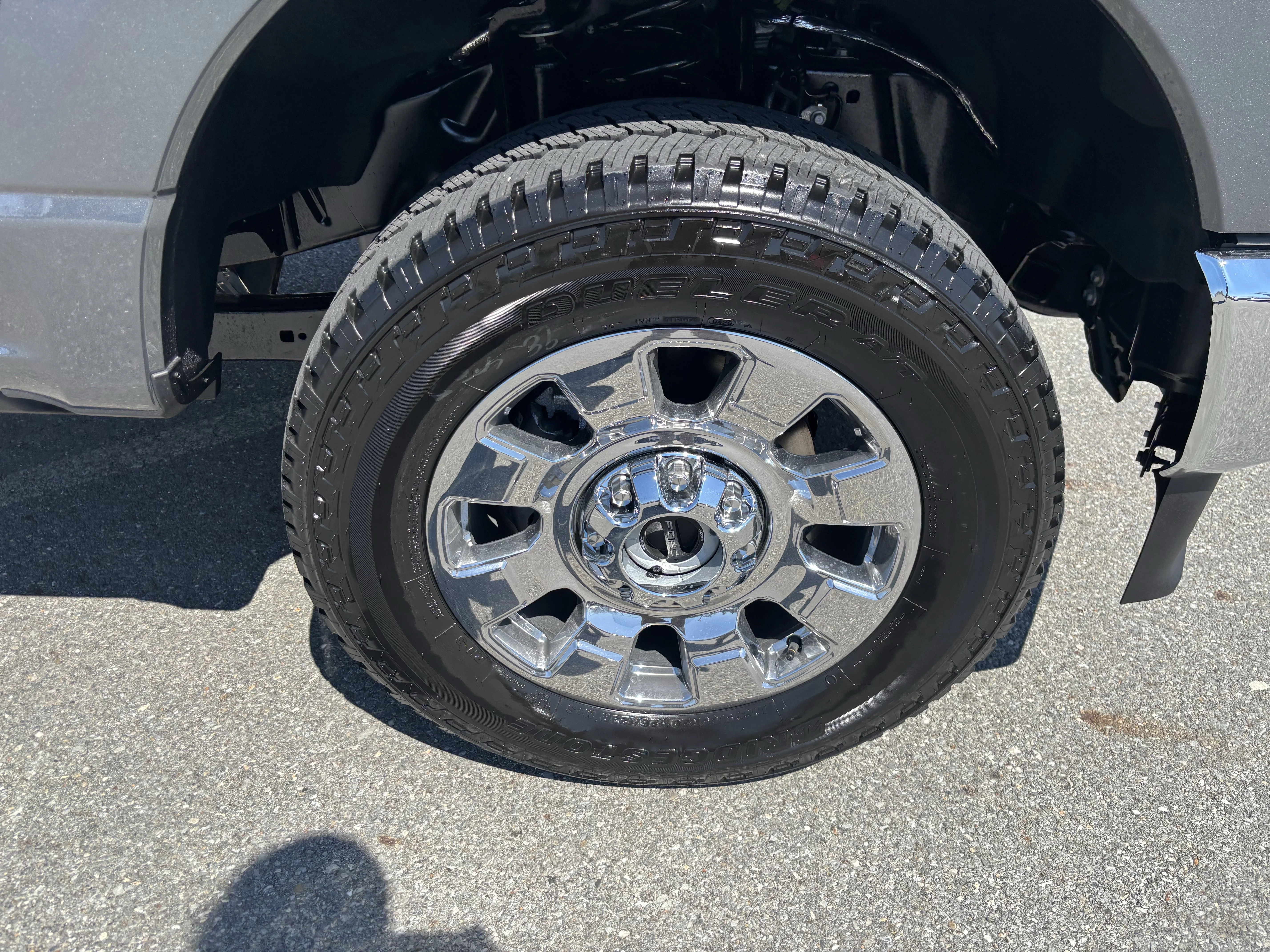 New 2026 Carbonized Gray Metallic Ford F-250® Lariat® image 49
