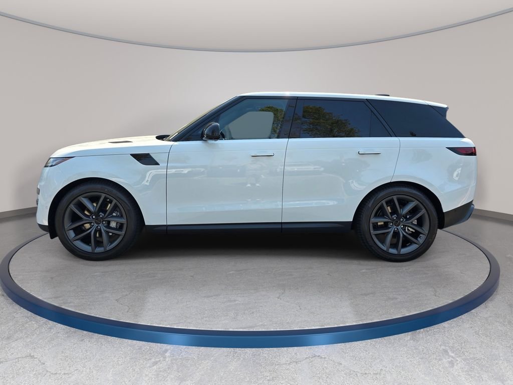 New 2026 Fuji White LAND ROVER SE image 8