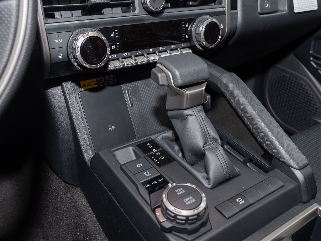 2026 Toyota 4Runner Limited - Photo 14