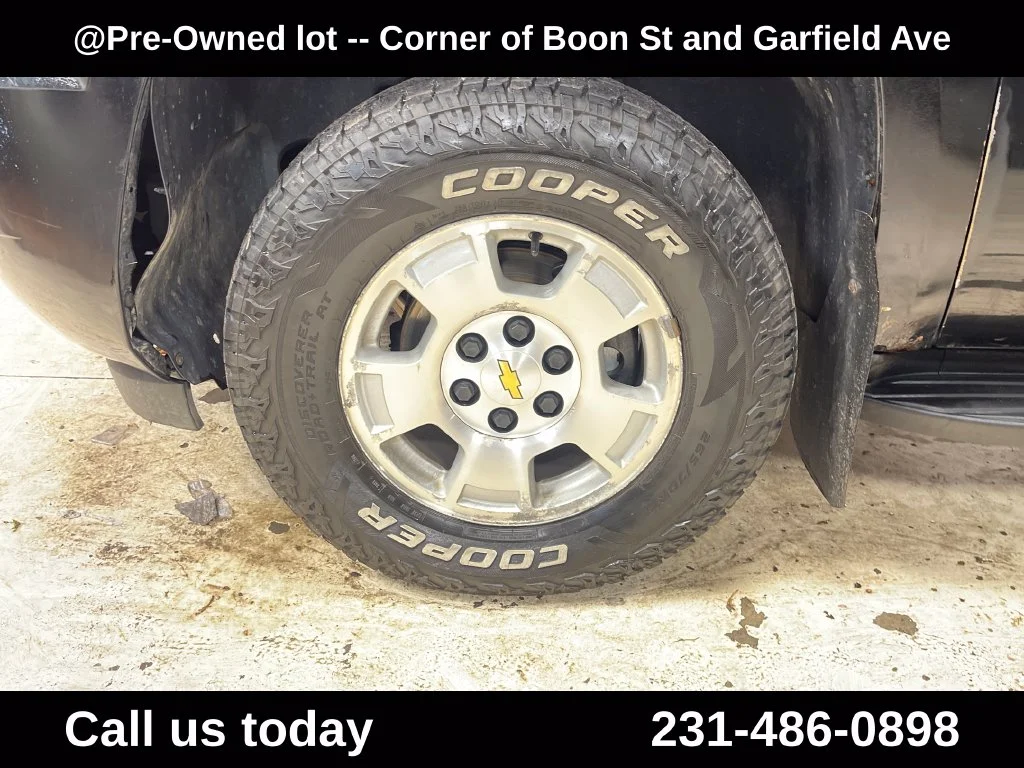 Used 2008 Black Chevrolet LT image 8