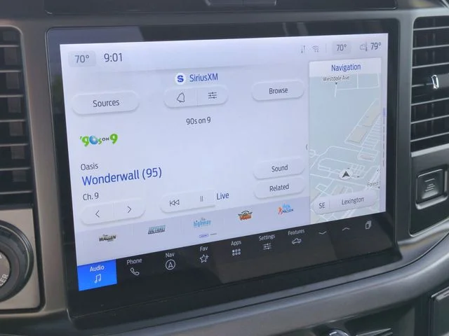 Used 2025 Gray Ford XLT image 21