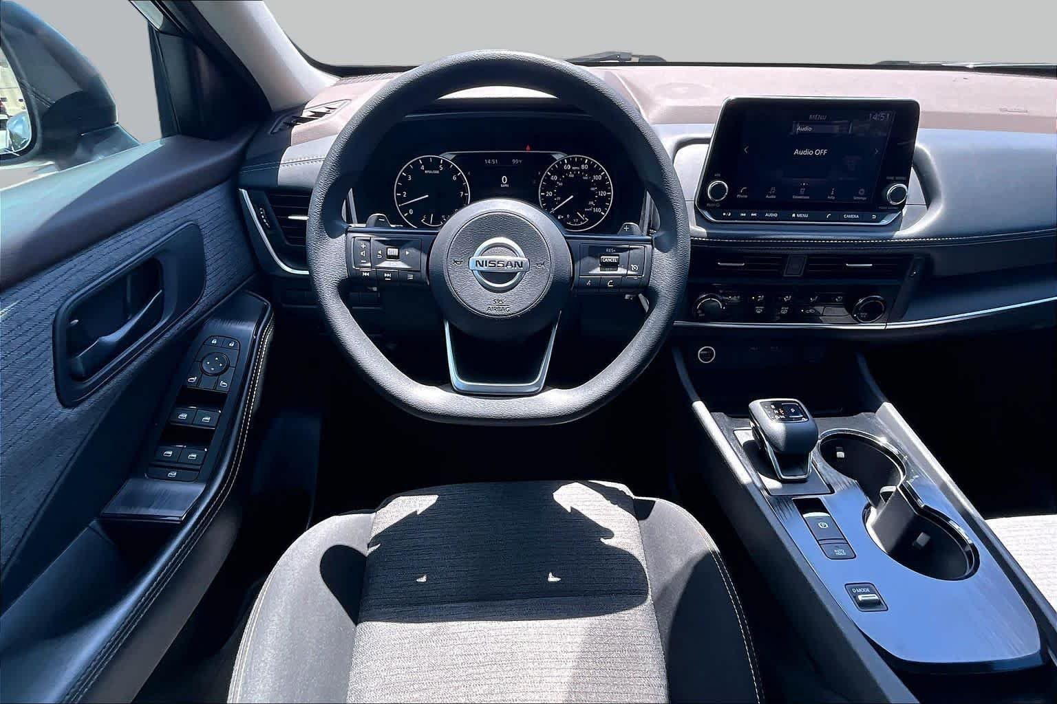 Used 2021 Gun Metallic Nissan S image 6