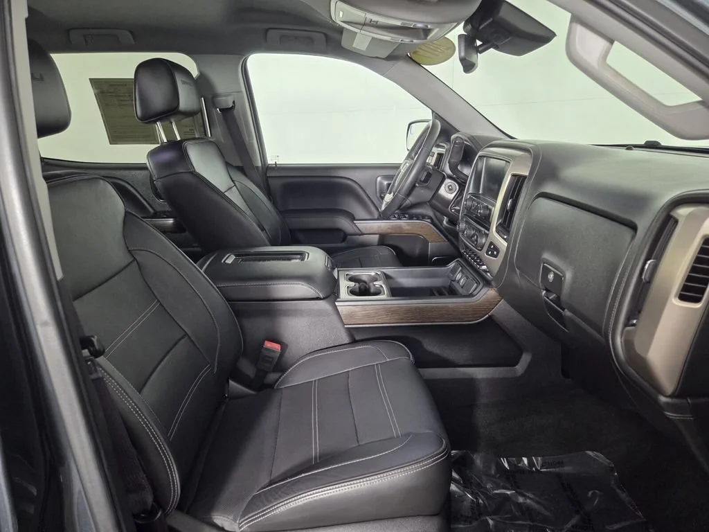 Used 2017 Dark Slate Metallic GMC Denali image 32