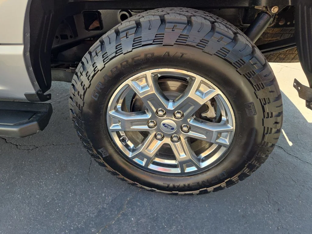 Used 2023 Gray Ford XLT image 25