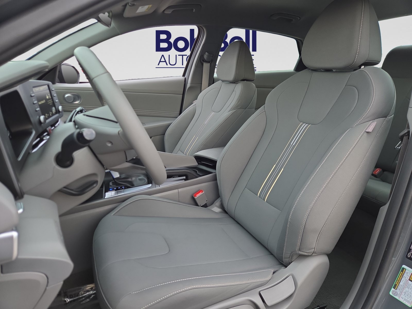 2026 Hyundai Elantra SEL Sport - Photo 9