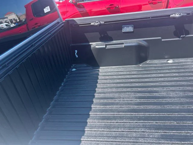 2026 Toyota Tacoma SR5 - Photo 6