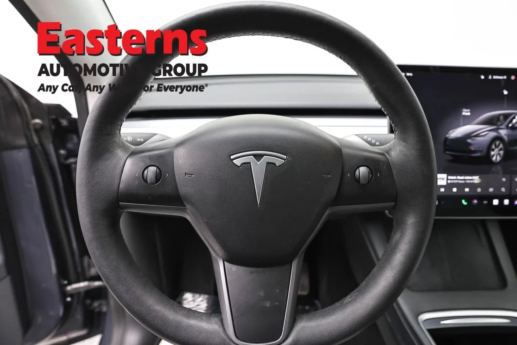 Used 2022 Gray Tesla Long Range image 10