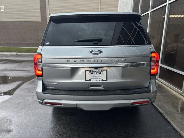 Used 2024 Silver Ford Platinum image 27