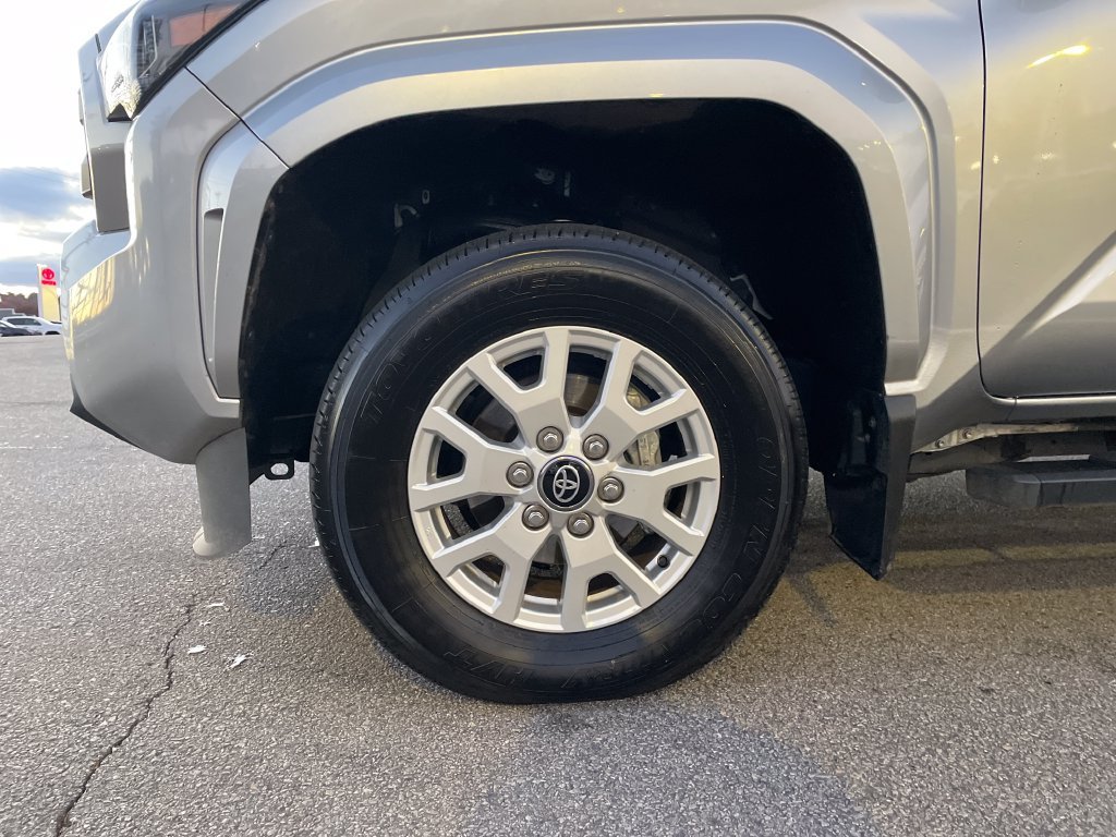 Used 2025 Silver Toyota SR5 image 9