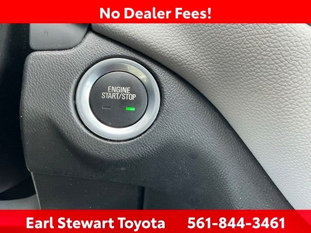Used 2022 Gray Chevrolet LT image 47