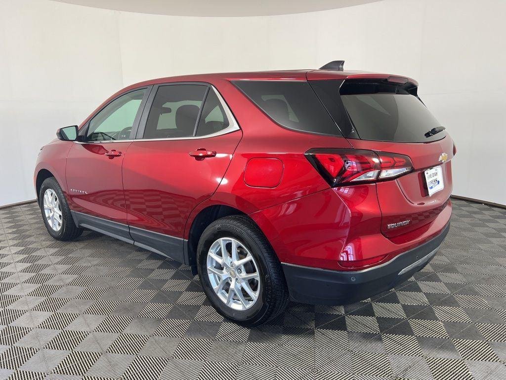 Used 2024 Radiant Red Tintcoat Chevrolet LT image 27