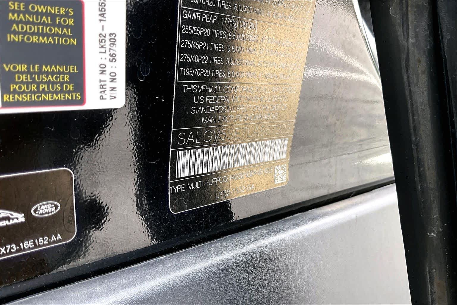 Used 2020 Santorini Black Metallic Land Rover Autobiography image 37