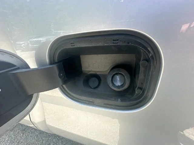Used 2020 Silver Chevrolet RST image 49
