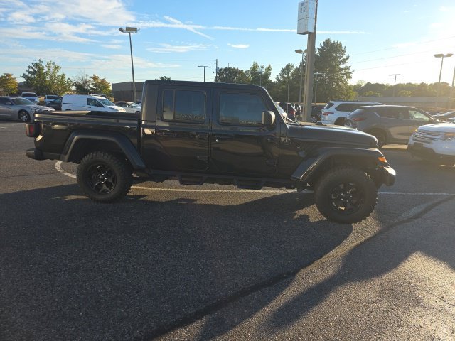 Used 2022 Black Jeep Willys image 2