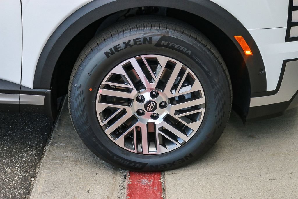 New 2026 White Hyundai SEL Premium image 11