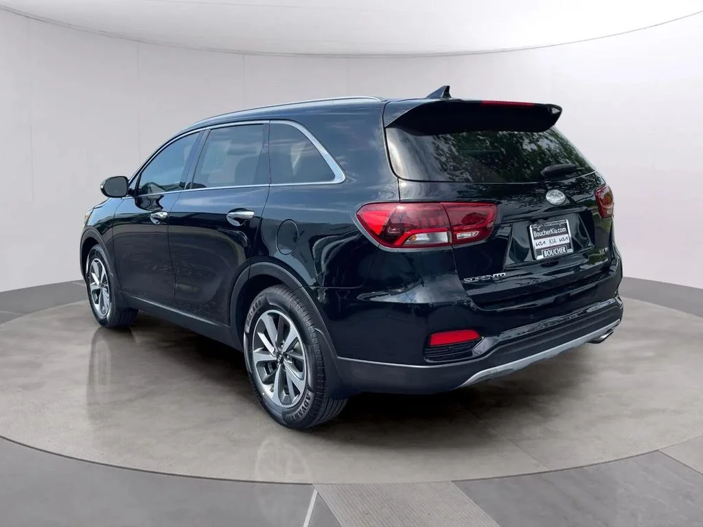 Used 2019 Ebony Black Kia EX image 3