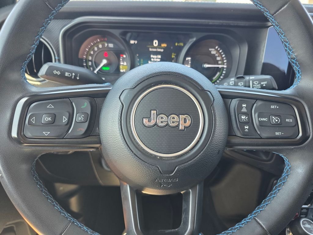 Used 2024 Gray Jeep Rubicon 4xe image 37
