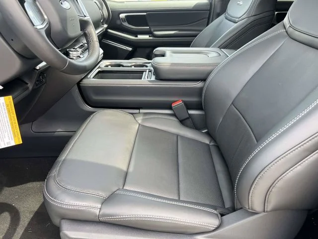 New 2026 Space Silver Metallic Ford Platinum image 8