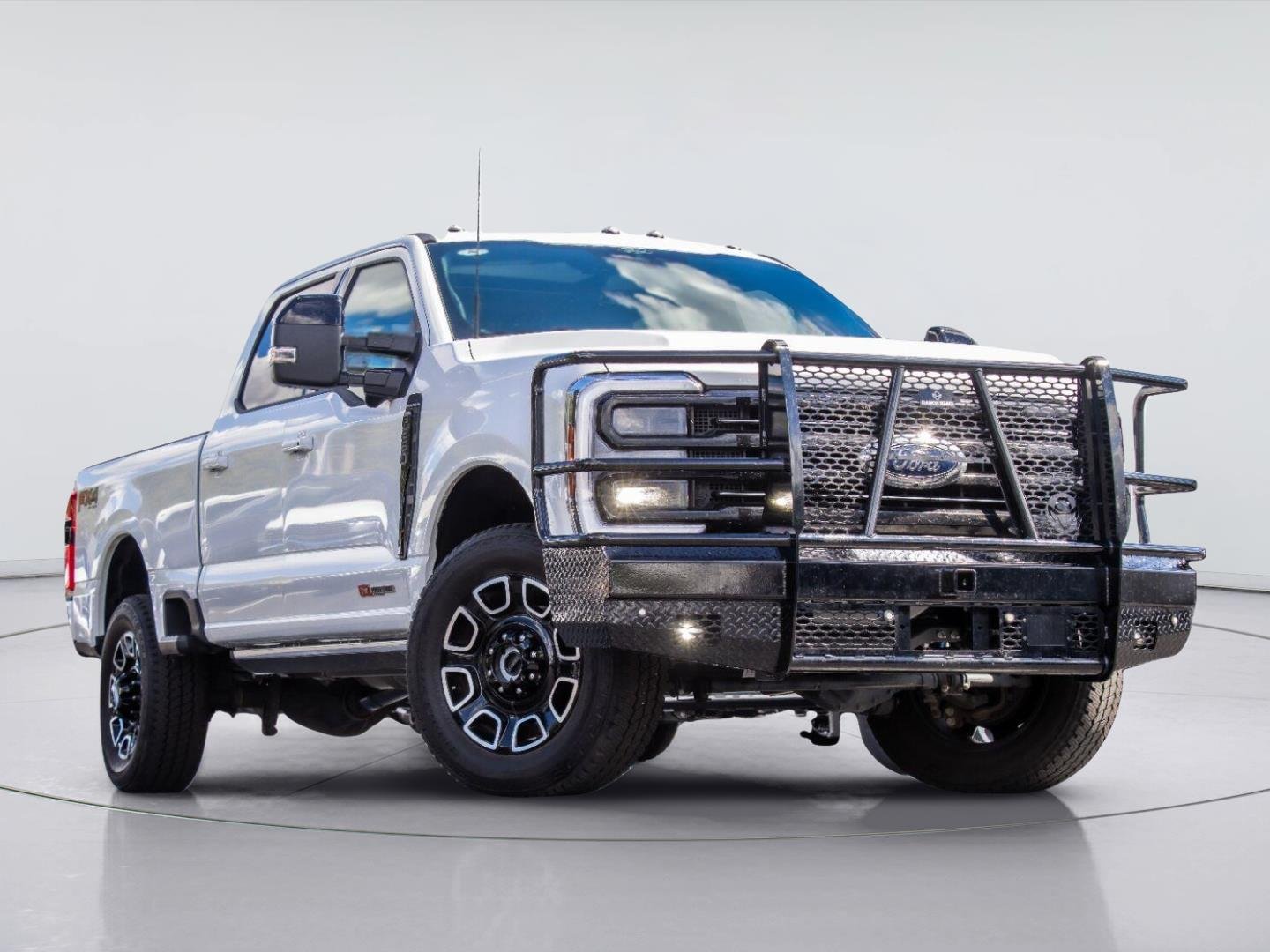 2025 Ford F-250 Super Duty Platinum