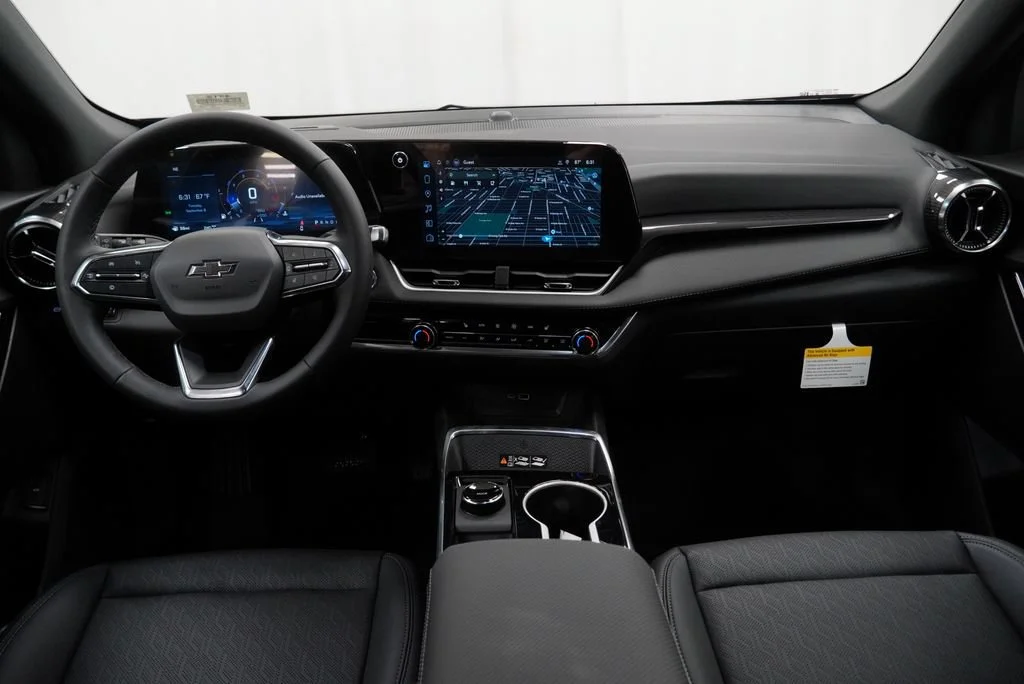 New 2027 Mosaic Black Metallic Chevrolet LT image 8