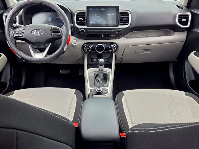 Used 2026 Black Hyundai SEL image 15