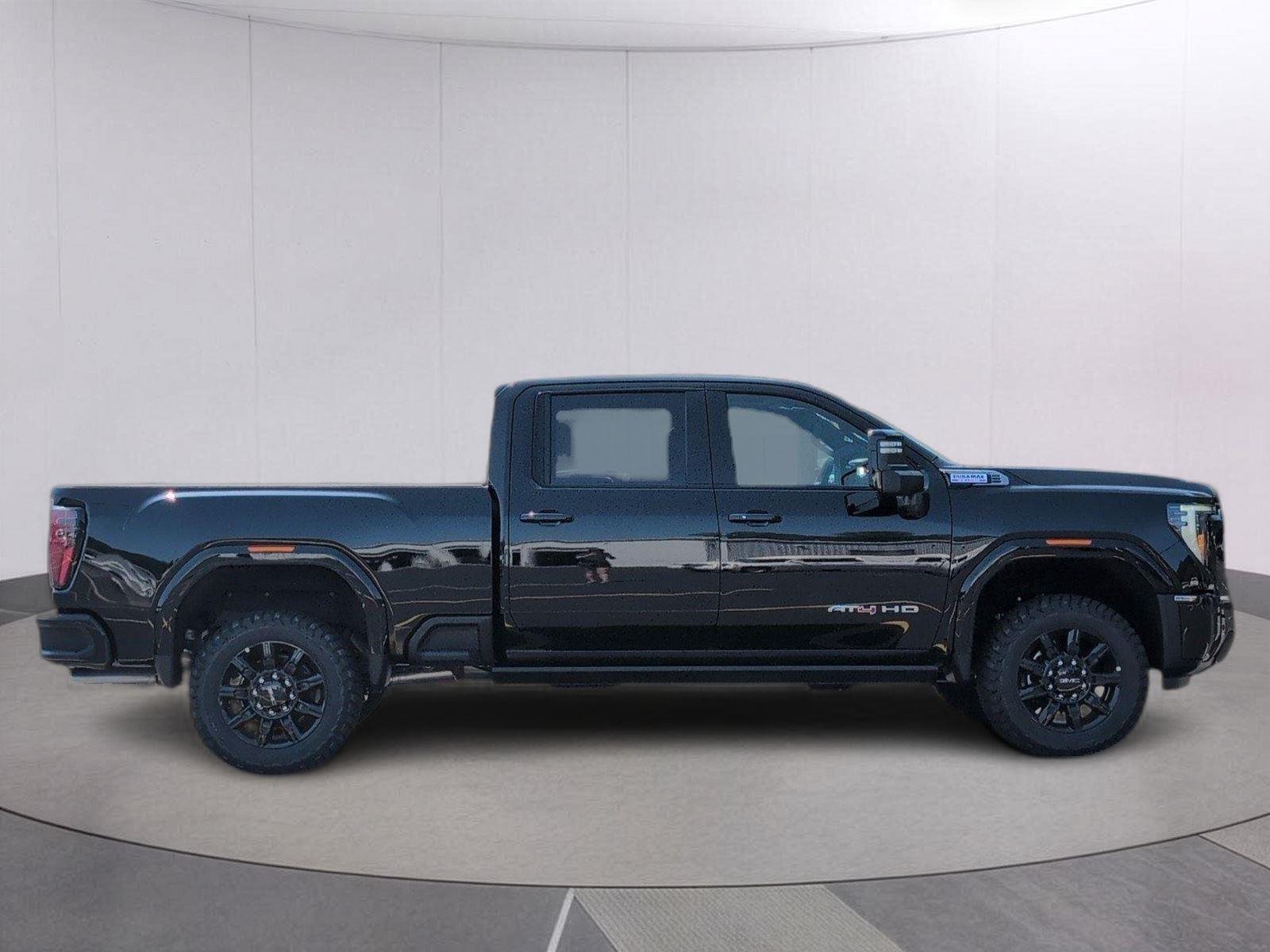 New 2026 Onyx Black GMC AT4 image 6