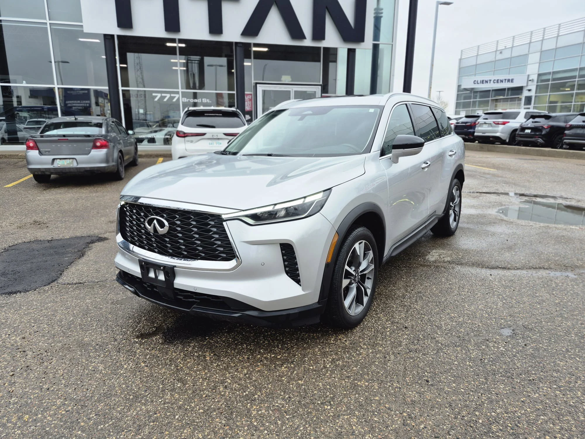 Certified Used 2023 Liquid Platinum Metallic INFINITI Luxe AWD*7 Pass | Adapt Cruise | Remote Start | Nav | 360 Cam | Htd Leather | Pano Roof | Htd Wheel image 3