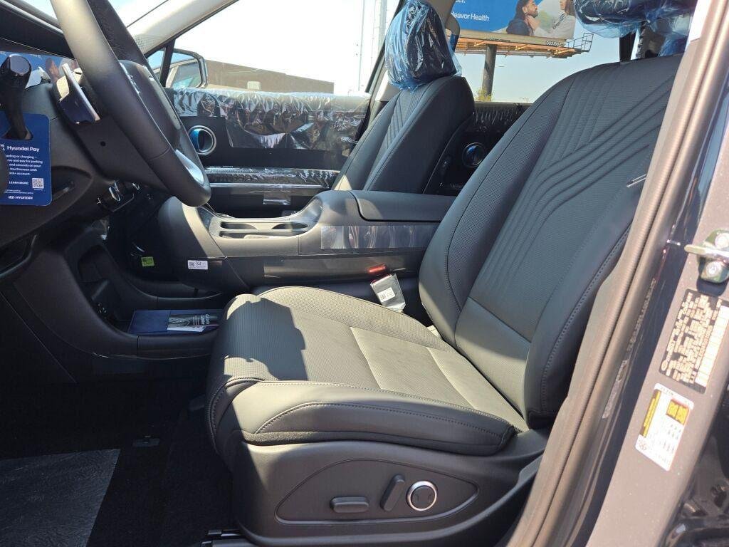 New 2026 Gray Hyundai SEL AWD image 21