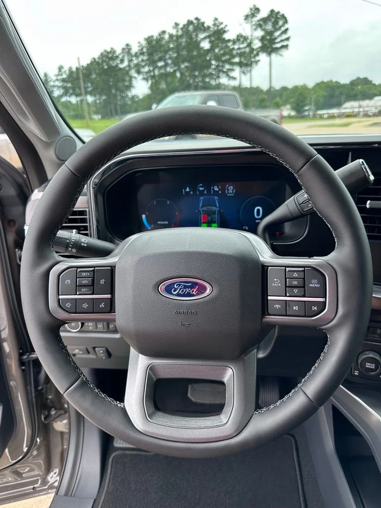 New 2026 Marsh Gray Ford Lariat image 15