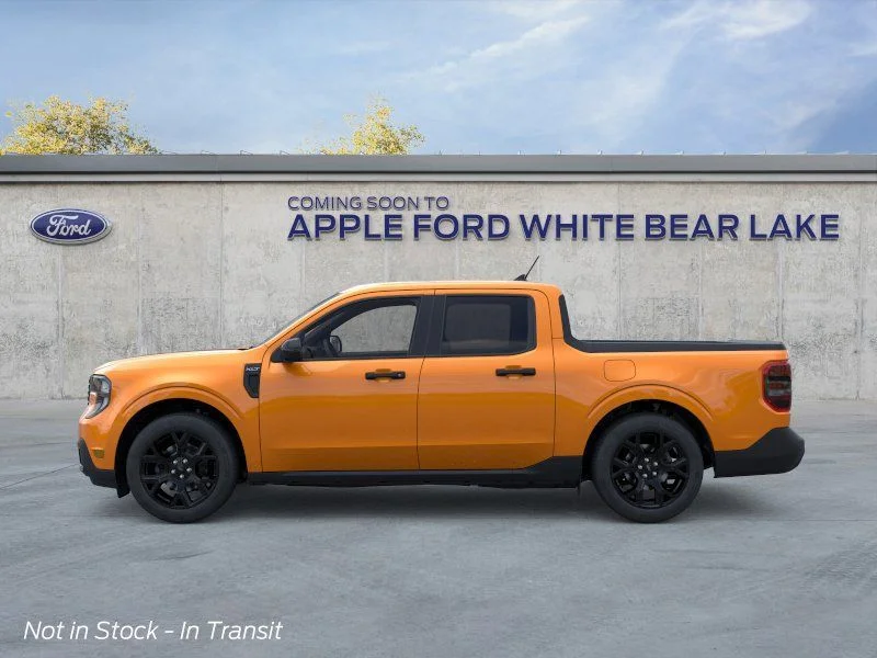 New 2026 Orange Ford XLT image 3