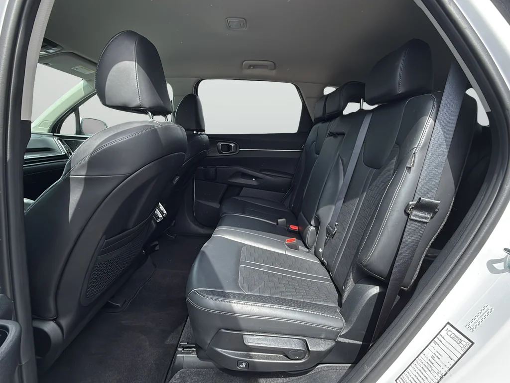 Used 2024 White Kia S image 15