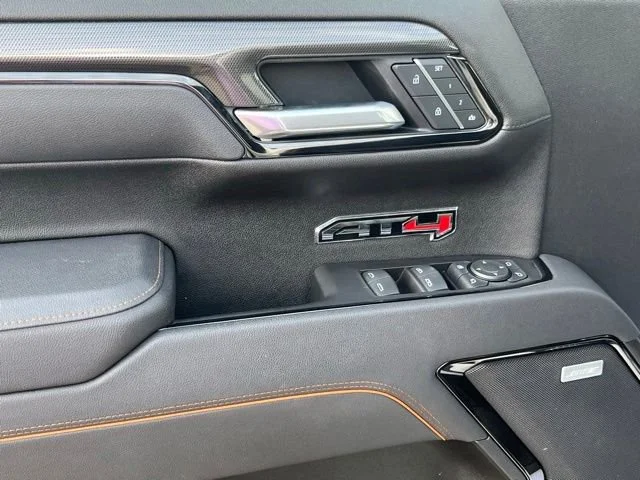 Used 2025 Summit White GMC AT4 image 13