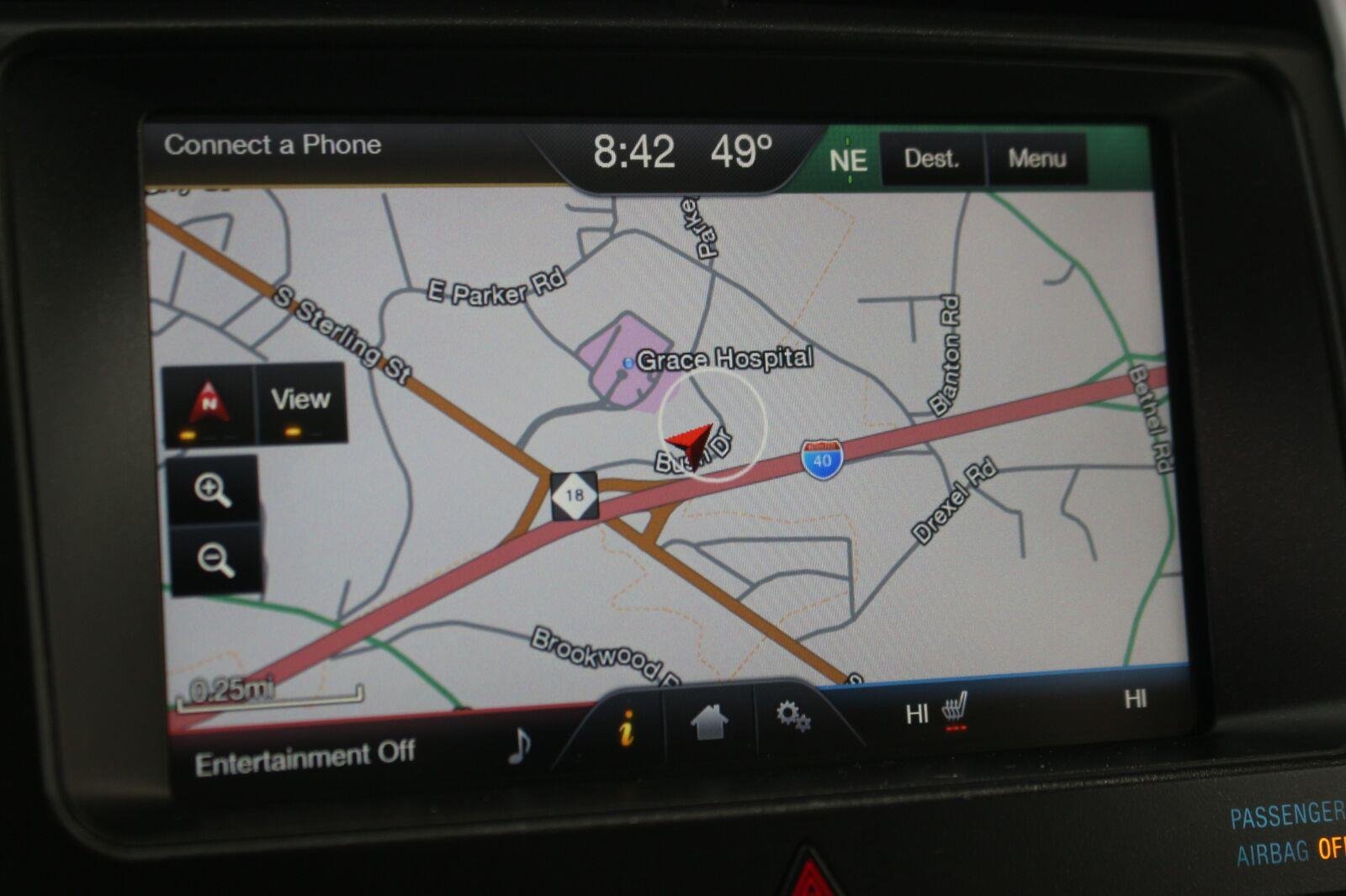 Used 2014 White Ford Limited image 31