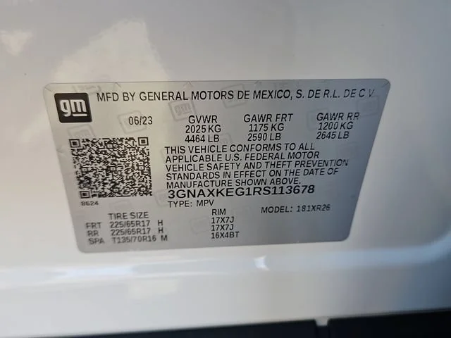 Used 2024 Summit White Chevrolet LT image 29